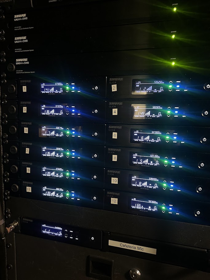 JBL VRX928 line-array loudspeakers packed in a road case